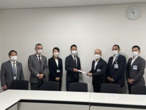 【横浜市への要請】介護保険制度の改善､介護従事者の処遇改善を求める要請